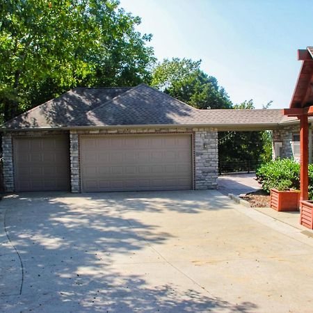 Treetop View Sanctuary Branson Exterior foto